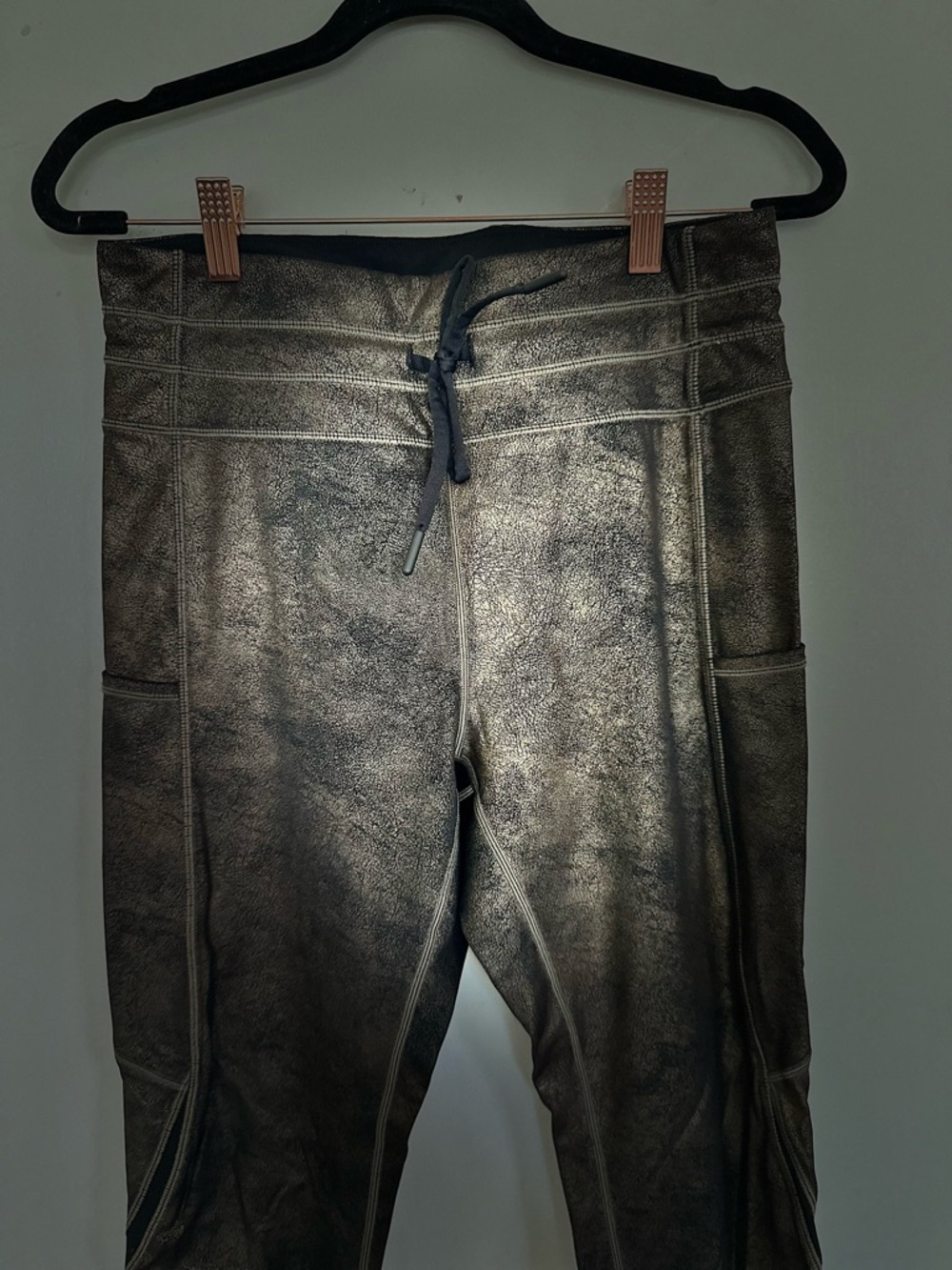 Zyia Metallic Copper, tie waist jogger style legging with pockets in size 8-10